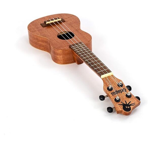 Octopus Uk205 NAT ukelele soprano con funda en color natural envio gratis
