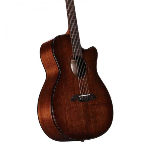 Alvarez MFA77CEARSHB guitarra electro acústica con funda envio gratis