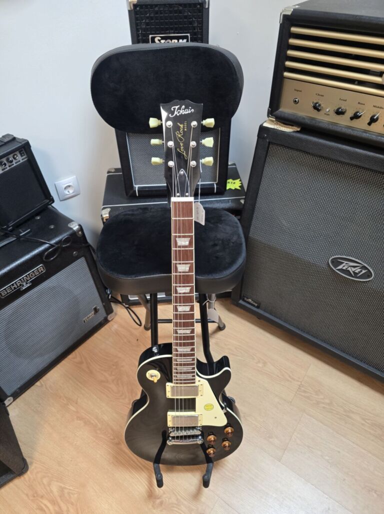 Lee más sobre el artículo Tokai ALS68 BB: la elegancia de una Black Beauty, ahora en oferta por 599 €