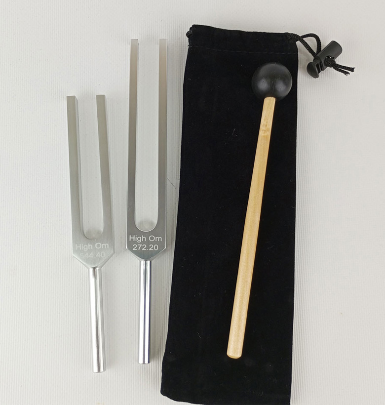 Set de 2 Diapasones OM Agudo con funda de terciopelo y baqueta sin pesas envio gratis 1 Set de 2 Diapasones OM Agudo con funda de terciopelo y baqueta sin pesas envio gratis